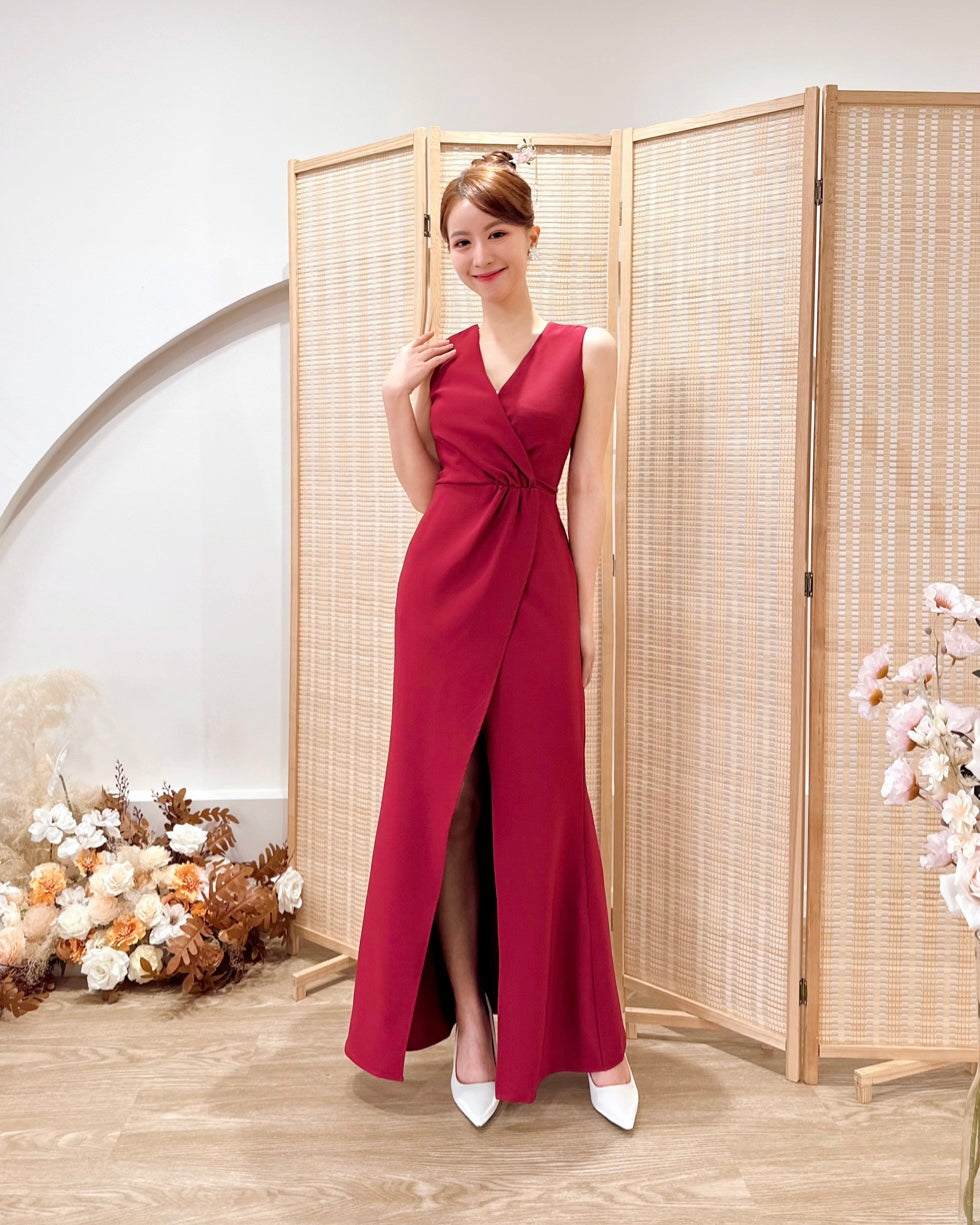 V Sleeveless Slit Mermaid Maxi Gown WHITE/ MAROON (S-L)